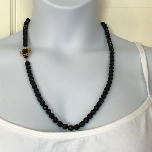 Jewelry - Vintage Black Faceted Bead Necklace